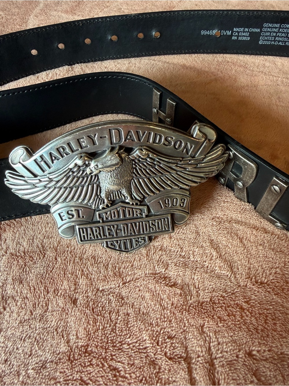 Harley-Davidson Black Leather Belt with Silver Winged Eagle Buckle and Lettering - Picture 2 of 5